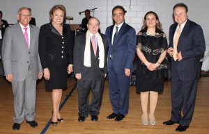 From (l-r) Dr. and Mrs. Raffy and Vicki Hovanessian, Hirant Gulian, Mrs. Reyhan Baydemir, Mayor Osman Baydemir and Dr. Ohan Karatoprak