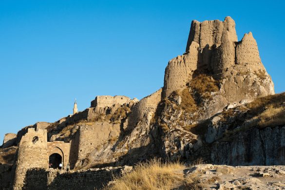 The Van Castle (or fortress, also called the Van Kalesi), rises in ruins atop a hill. Built in the 9th Century B.C. by King Sarduri I of the Urartu Kingdom, the fortress was essential for regional control. Of great historical significance, the fortress includes a massive inscription by Xerxes the Great in three languages:  Old Persian, Babylonian, and Elamite.