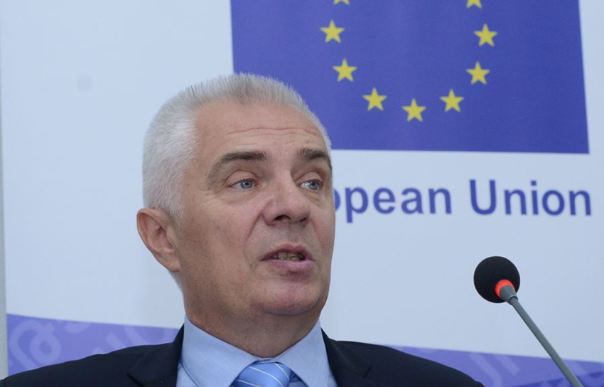 Head of the EU Delegation in Armenia Piotr Switalski gave a press conference at the Media Center