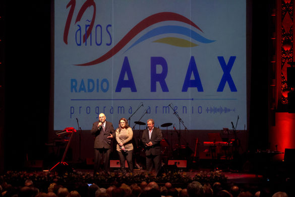 Radio Arax 10 años - Presentación "Canciones Armenias" en Sala Zitarrosa  Monteviedo Uruguay  ph Analia Perona  www.analiaperona.com #RADIOARAX10AÑOS #RADIOARAX #CANCIONESARMENIAS #TEATRO #DANZA #MUSICA