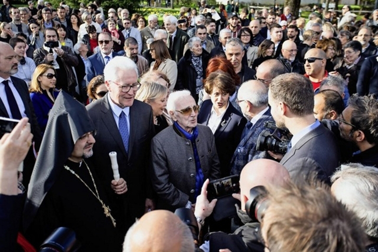 Geneva Charles-Aznavour