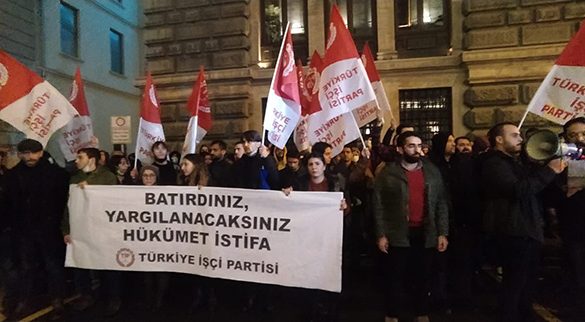 Turkey-Lira-Protests