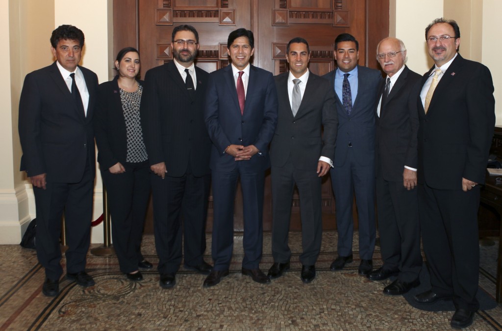 ACA members along with incoming Senate President Pro Tem Kevin De Leon, author of AJR 32 Assemblymember Mike Gatto and Senator Ricardo Lara