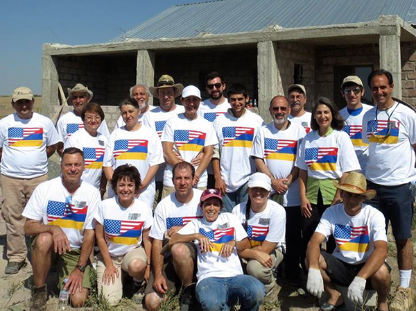 The Manuelian's 2014 team with the homeowners in the village of Kanakeravan