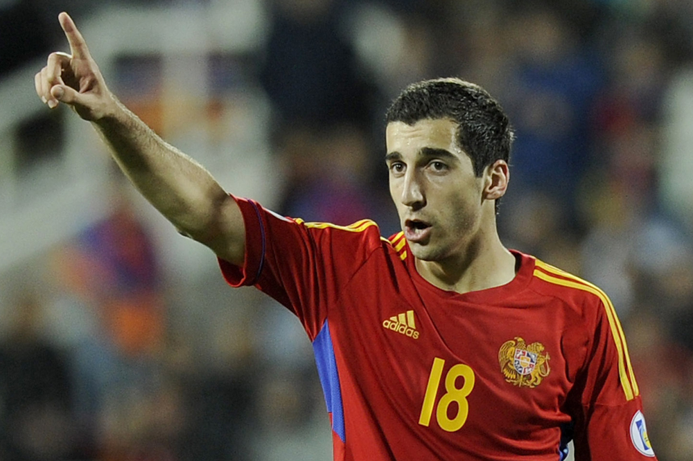 Zartonk Media - Henrikh Mkhitaryan Voted Armenia's Footballer Of The Year  For 9th Time. ➖➖➖ Henrikh Mkhitaryan has been named Best Footballer of the  Year 2019 in Armenia, the Football Federation of