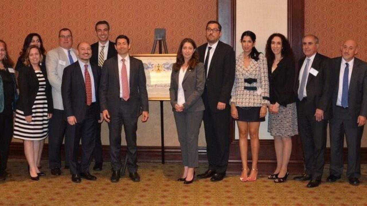 Mkhitaryan Meets with Armenian Community Representatives in Los Angeles •  MassisPost