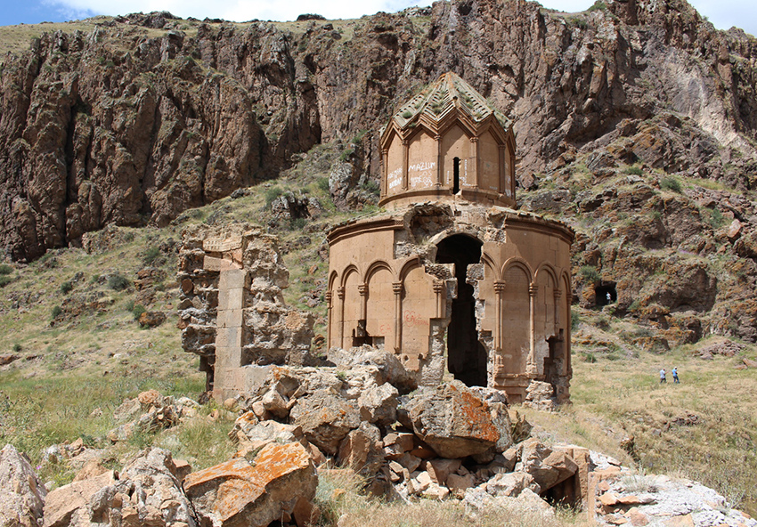 Henrikh Mkhitaryan  iArmenia: Armenian History, Holidays, Sights, Events