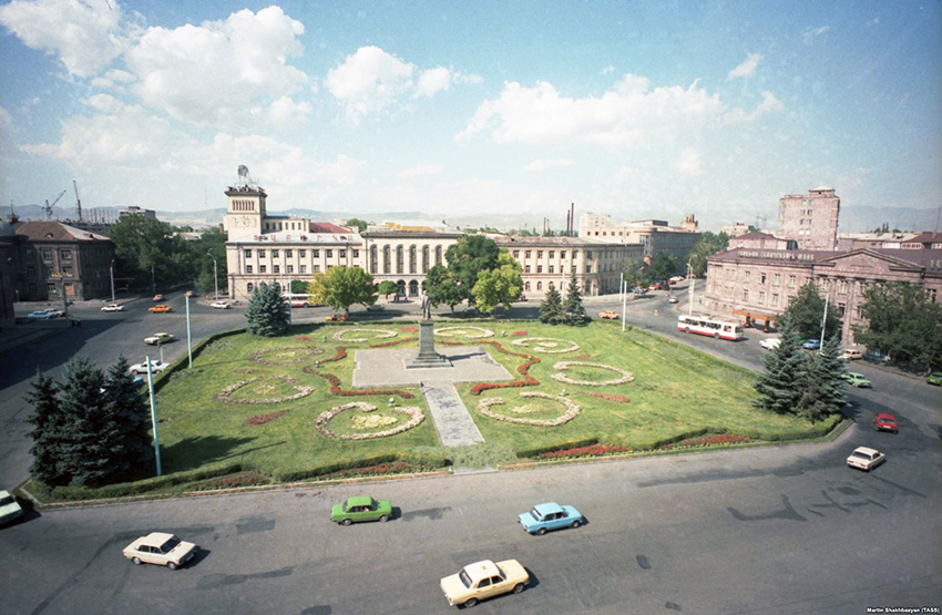 Город Ереван Армения Гюмри