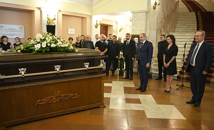 Armenia Bids Final Farewell to Legendary Duduk Player Jivan Gasparyan ...