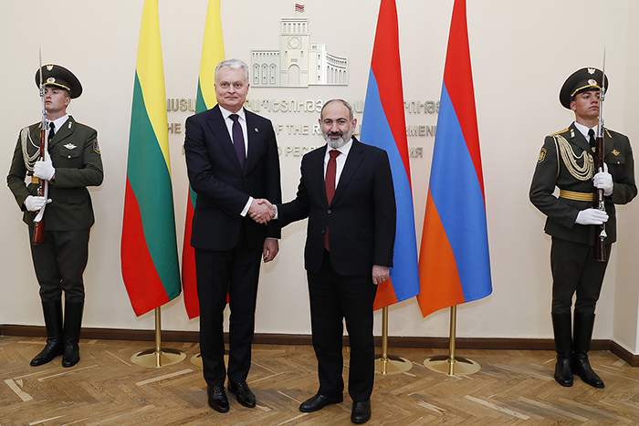 Armėnijos premjeras, Lietuvos prezidentas aptarė dvišalius klausimus, regioninius pokyčius • MassisPost