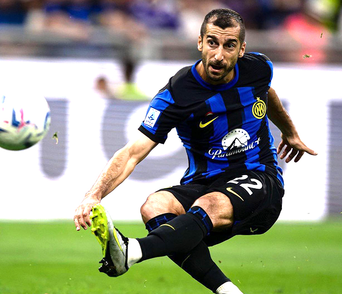 Henrikh Mkhitaryan double leads Internazionale's rout of Milan, Serie A