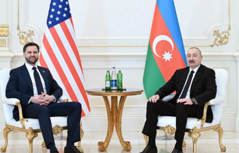 Vance Raises Issue of Armenian Prisoners’ Release in Baku