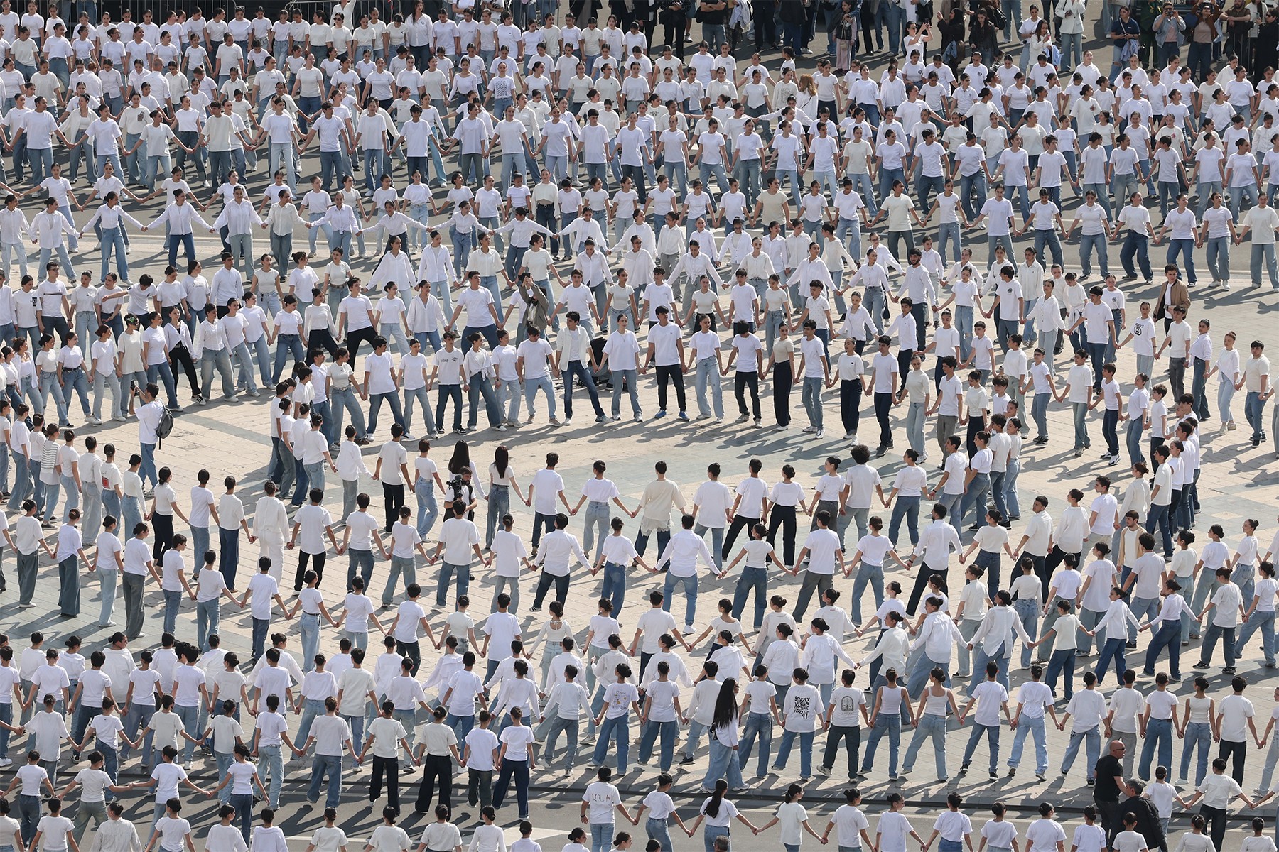 International Dance Day Celebrated in Armenia with Large-Scale “Come, Dance!” Event